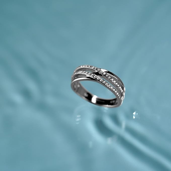 Criss-Cross Multi-Band Ring